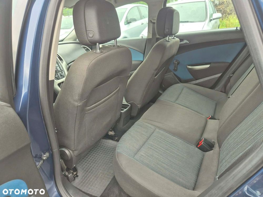 Opel Astra 1.6 Essentia - 16