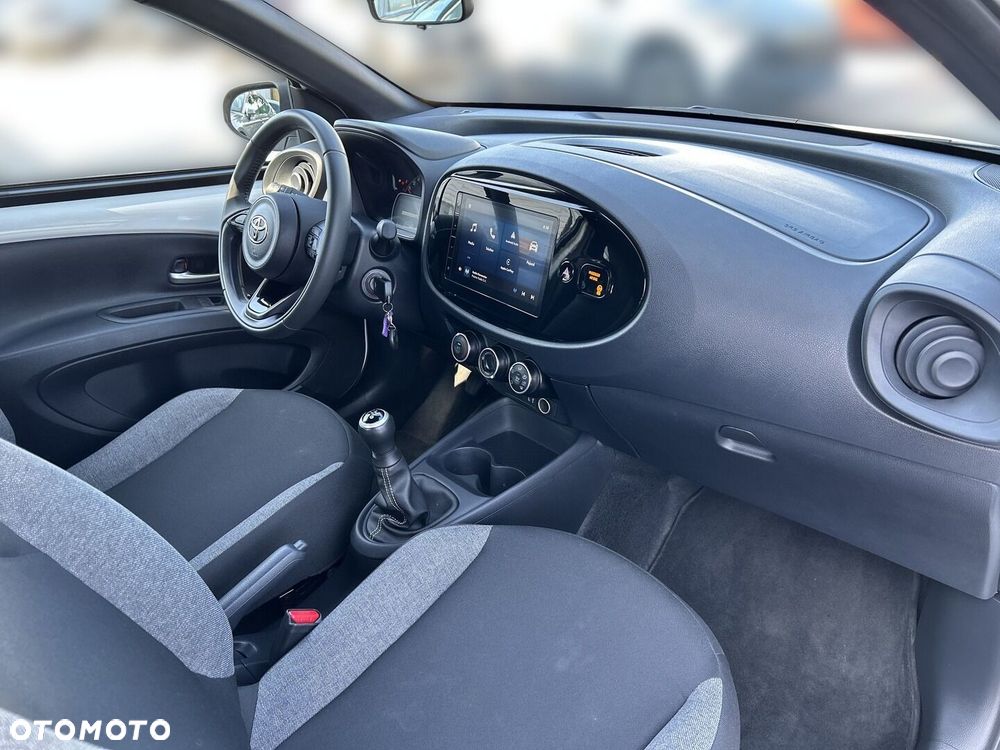 Toyota Aygo X - 17