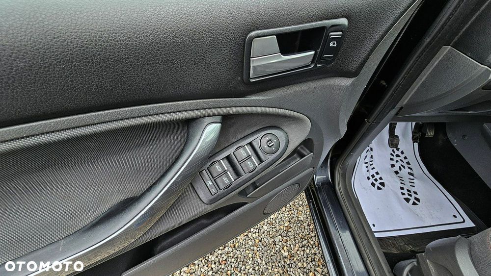 Ford Focus C-Max - 21
