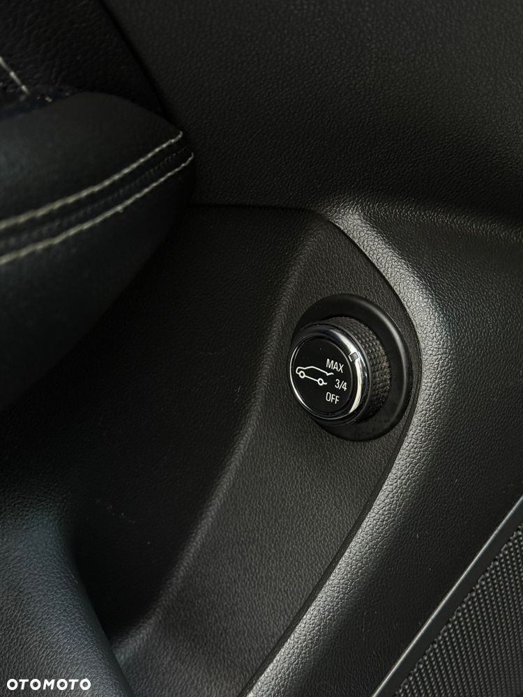 Opel Insignia 2.0 CDTI automatik Sport - 22