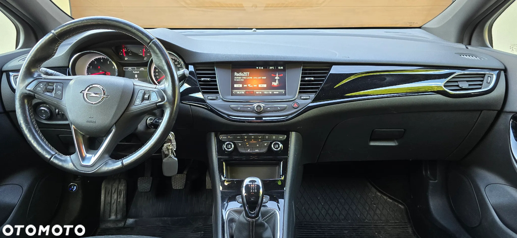 Opel Astra V 1.4 T GPF Dynamic - 10