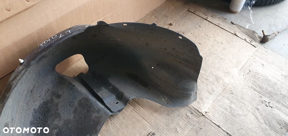 Nadkole lewy tył tylne lewe VW Polo V 6R 6R0810971B - 4
