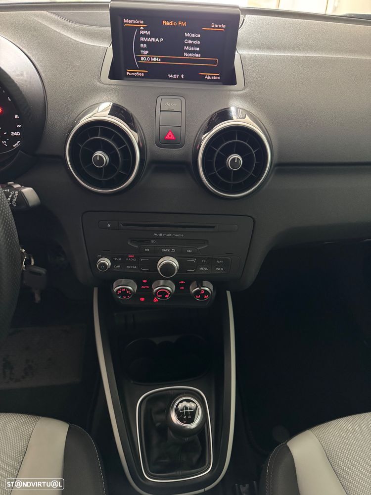 Audi A1 1.6 TDI S line Sport Pack - 19