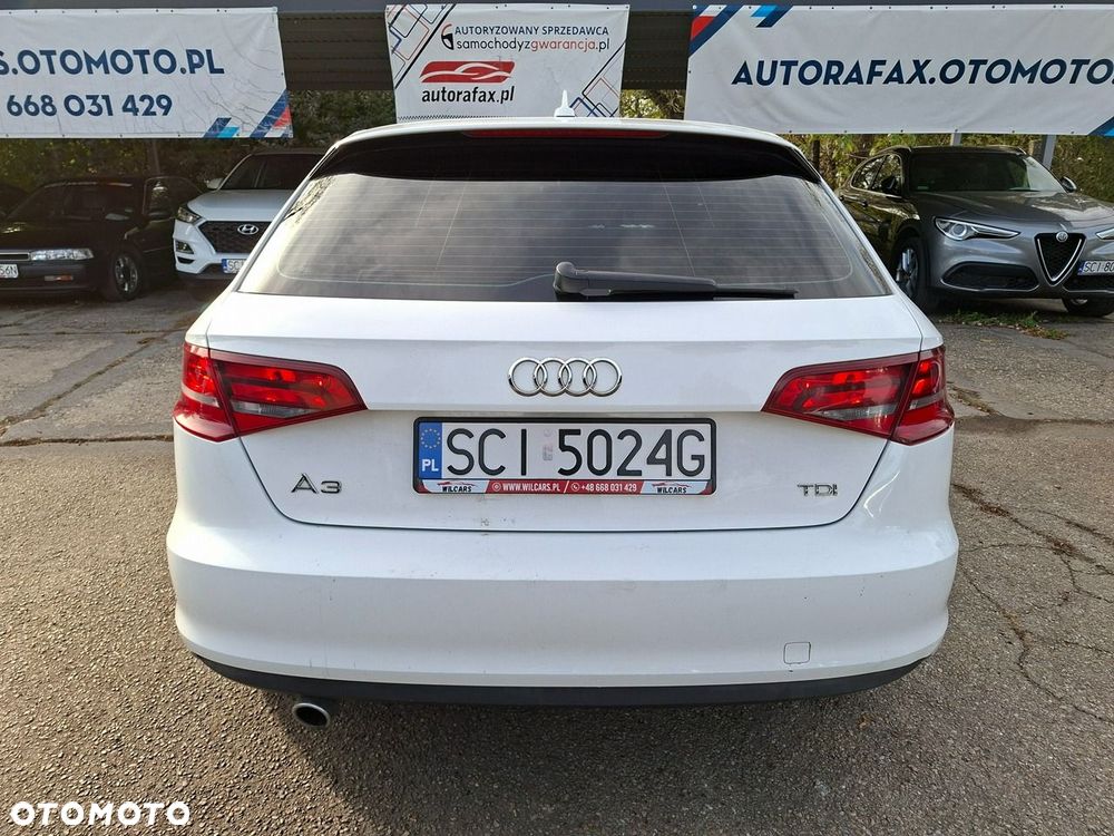 Audi A3 Sportback 1.6 TDI - 10