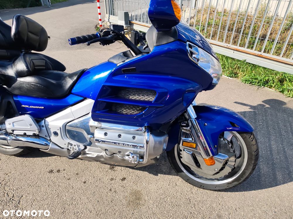 Honda GL - 27