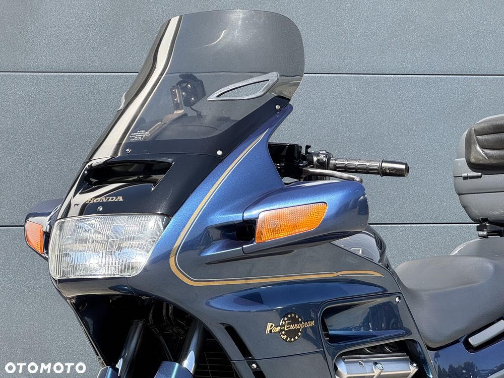 Honda ST - 18