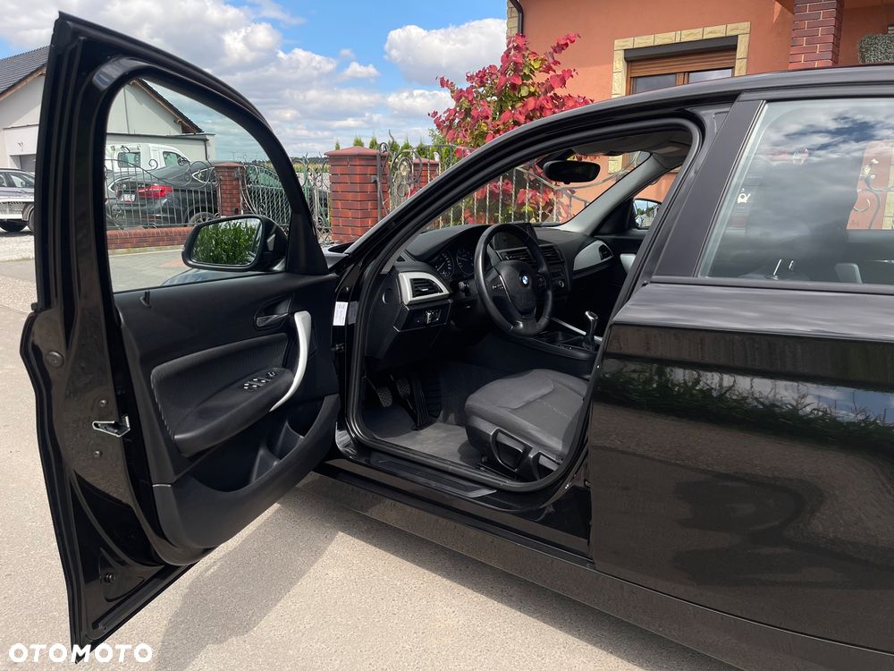 BMW Seria 1 118d DPF Edition Lifestyle - 25