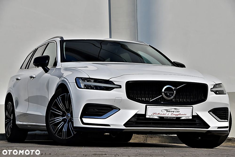 Volvo V60 T6 AWD Recharge Geartronic Inscription Expression - 1
