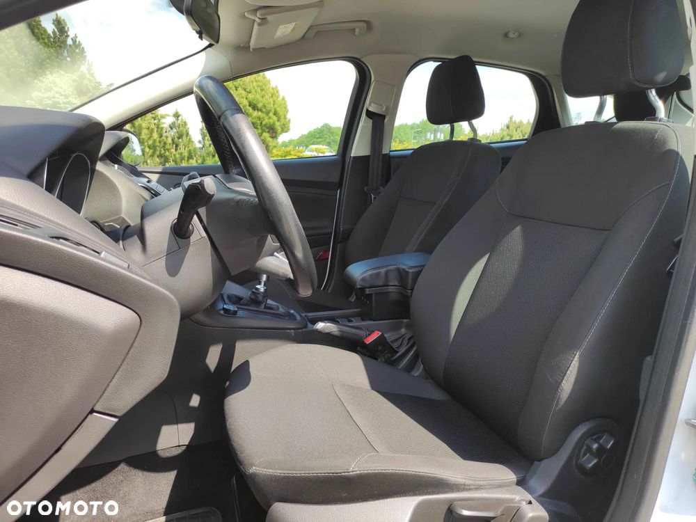 Ford Focus 1.5 TDCi Trend - 18