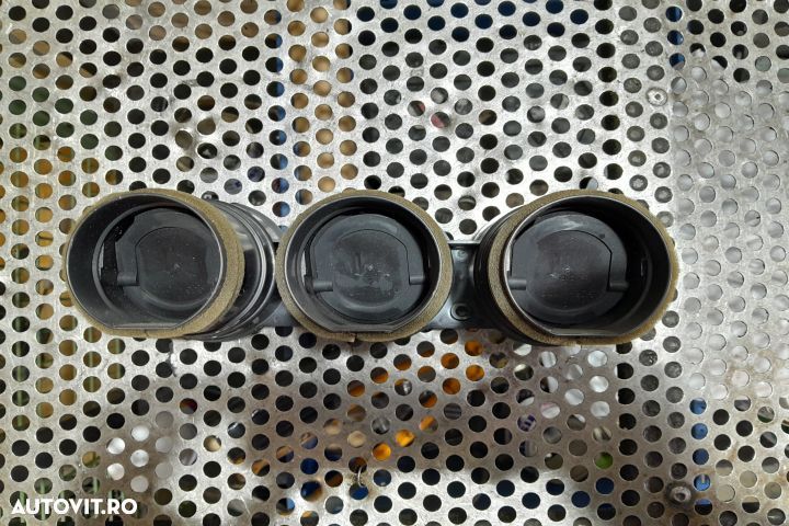 Grila ventilatie bord centru Mazda 6 GG [facelift] [2005 - 2007] wago - 3