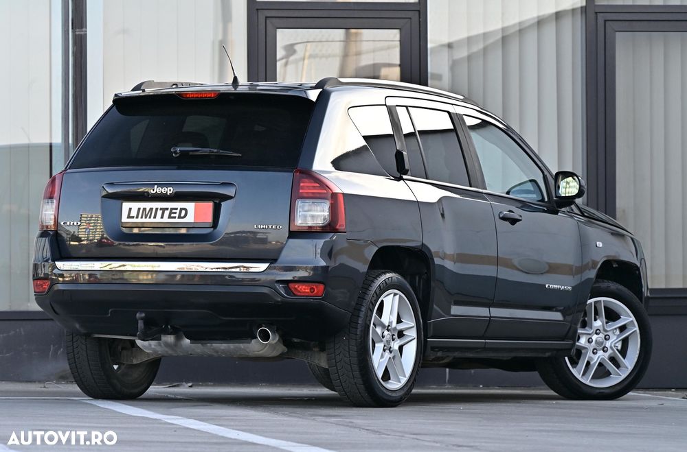 Jeep Compass - 2