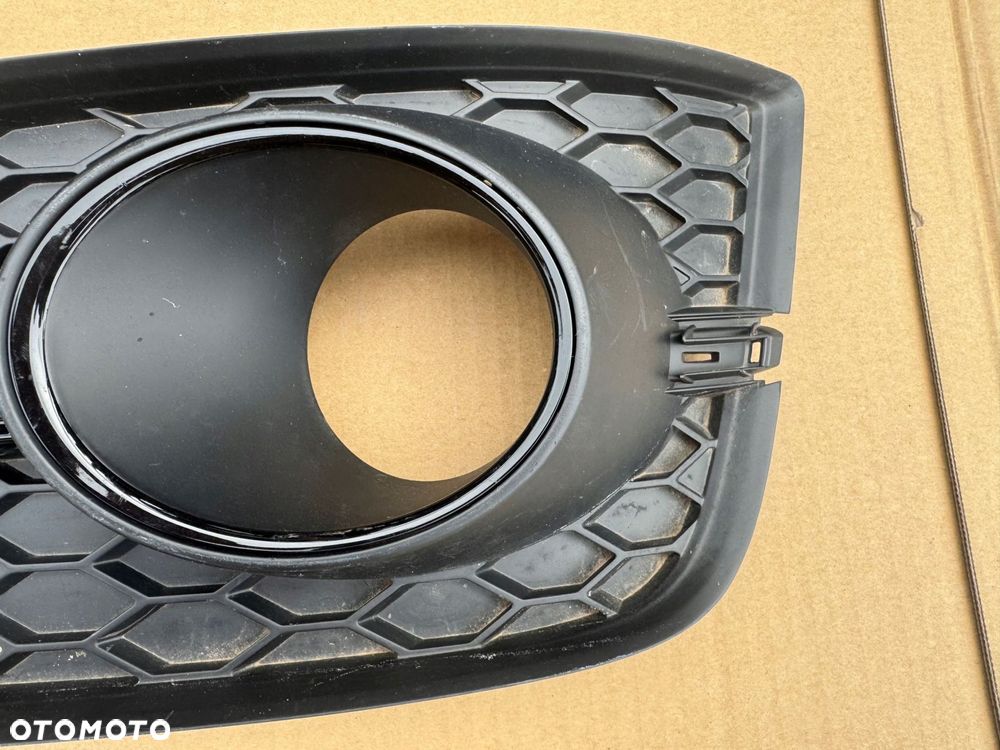 zderzak kratka lewa audi s8 4h lift oryginał - 5