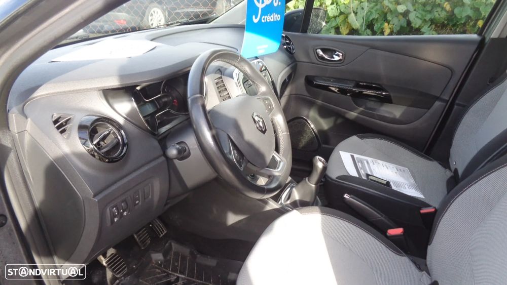 Renault Captur 0.9 TCE - 6