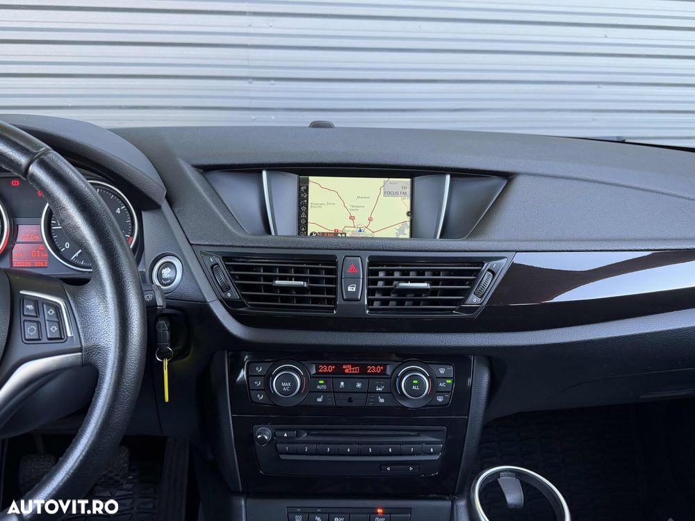 BMW X1 sDrive20d xLine - 18