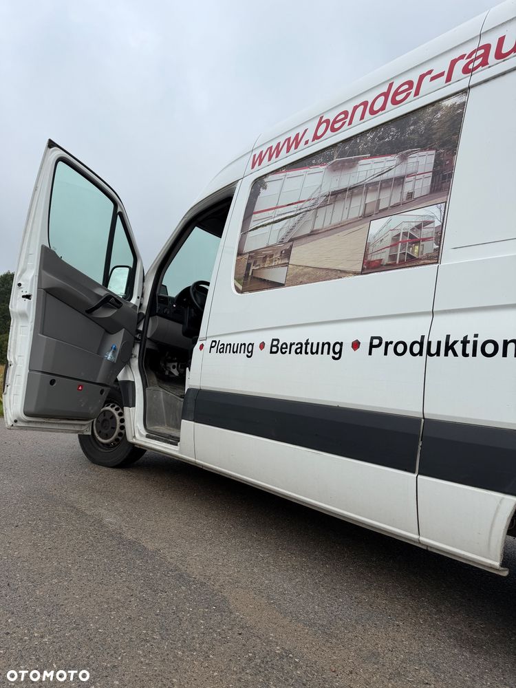 Mercedes-Benz Sprinter - 11