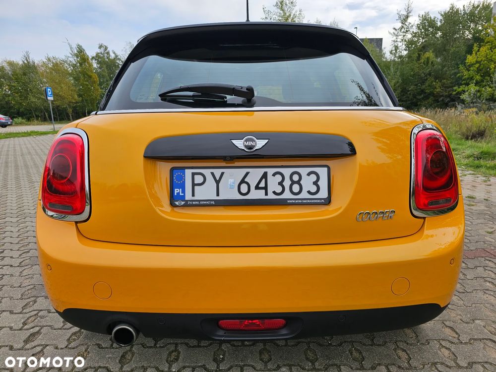 MINI Cooper Standard - 10