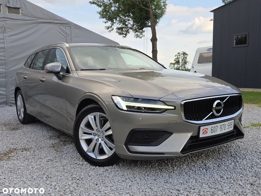 Volvo V60 D3 Momentum Pro - 26
