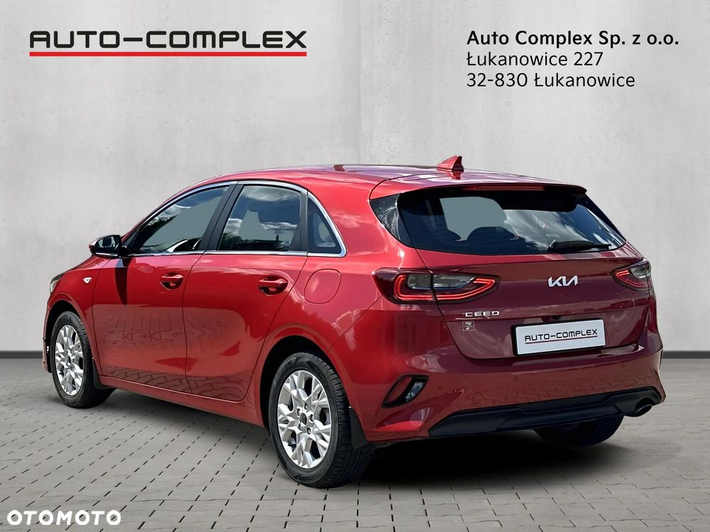 Kia Ceed 1.5 T-GDI M - 4