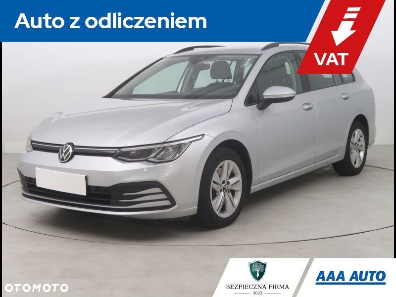 Volkswagen Golf - 1