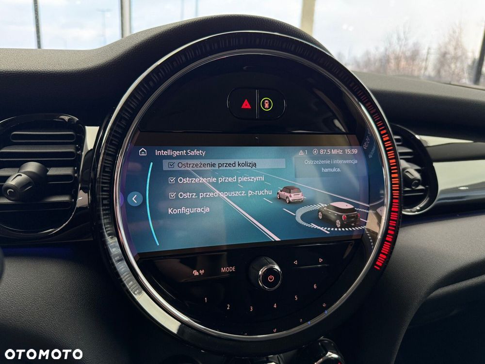 MINI Cooper Standard - 28