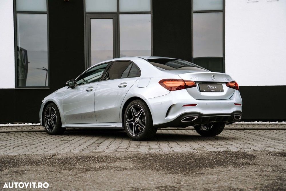 Mercedes-Benz A - 5