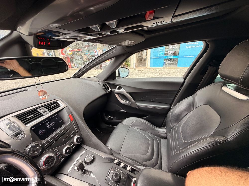 Citroën DS5 2.0 HDi Hybrid4 Sport Chic CMP6 - 4