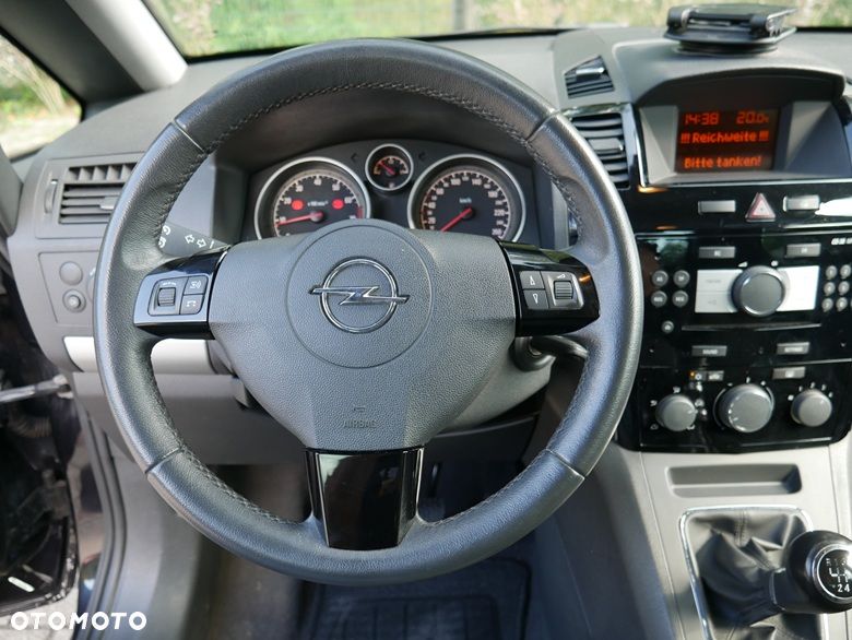 Opel Zafira 1.8 Innovation 110 Jahre - 12