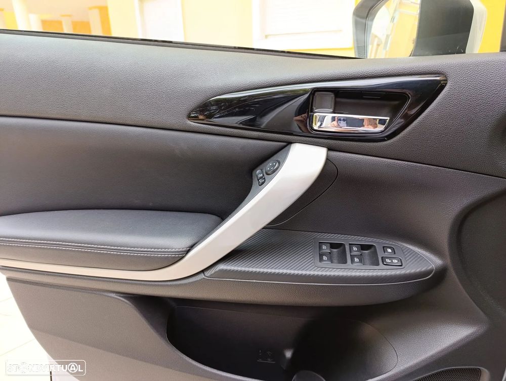 Mitsubishi Eclipse Cross 2.4 PHEV eMotion - 22