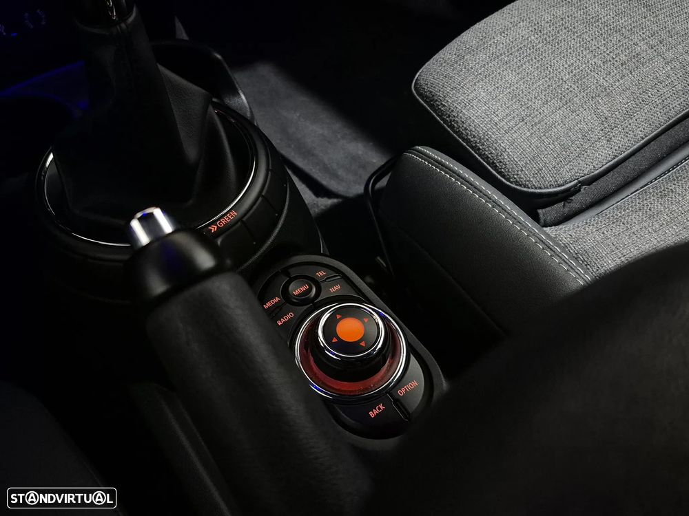 MINI 3 Portas Cooper S - 16