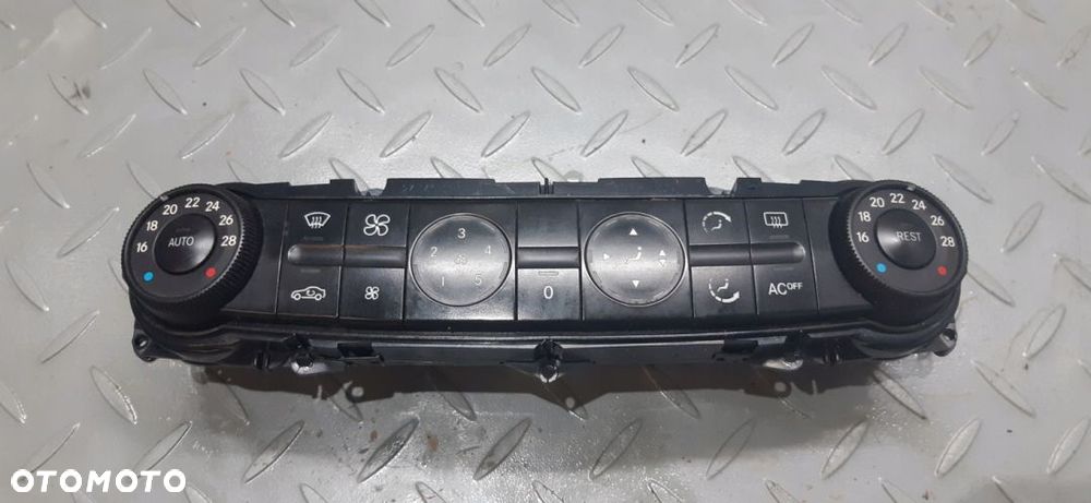 Mercedes E-klasa W211 Panel Nawiewu - 1