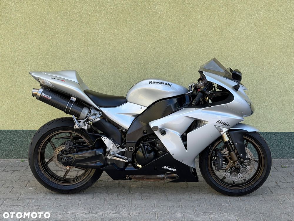 Kawasaki ZX - 7