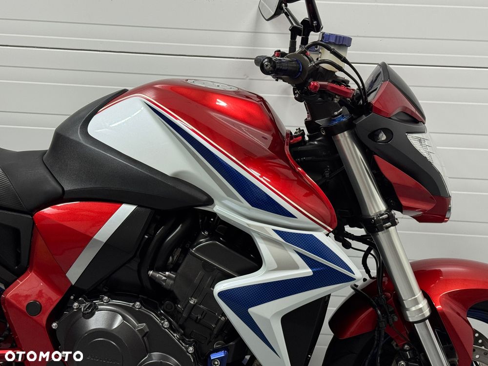 Honda CB - 10