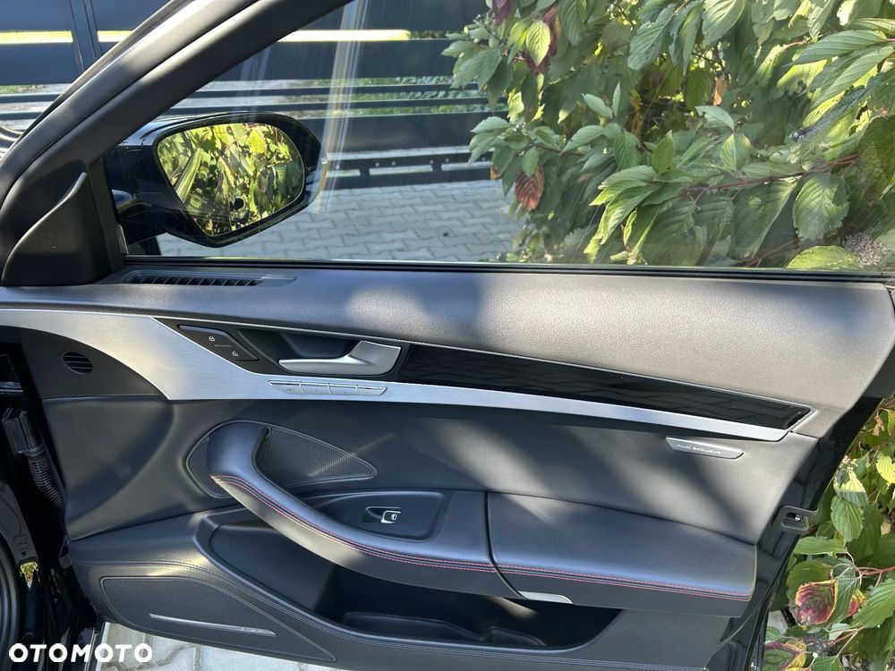 Audi A8 - 17