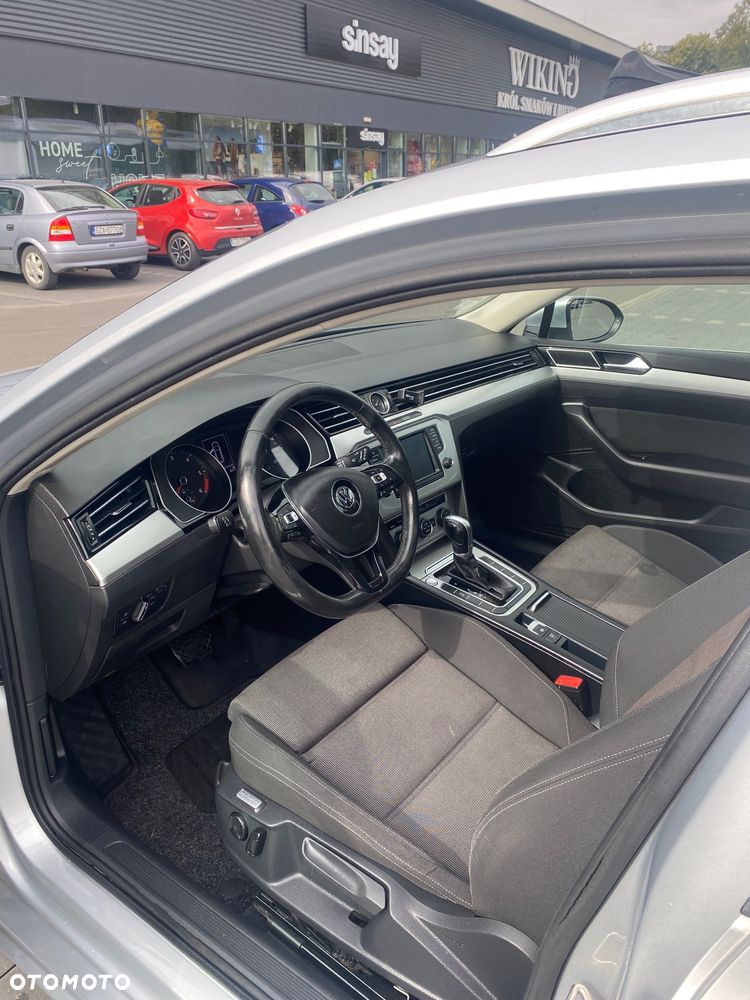 Volkswagen Passat - 7