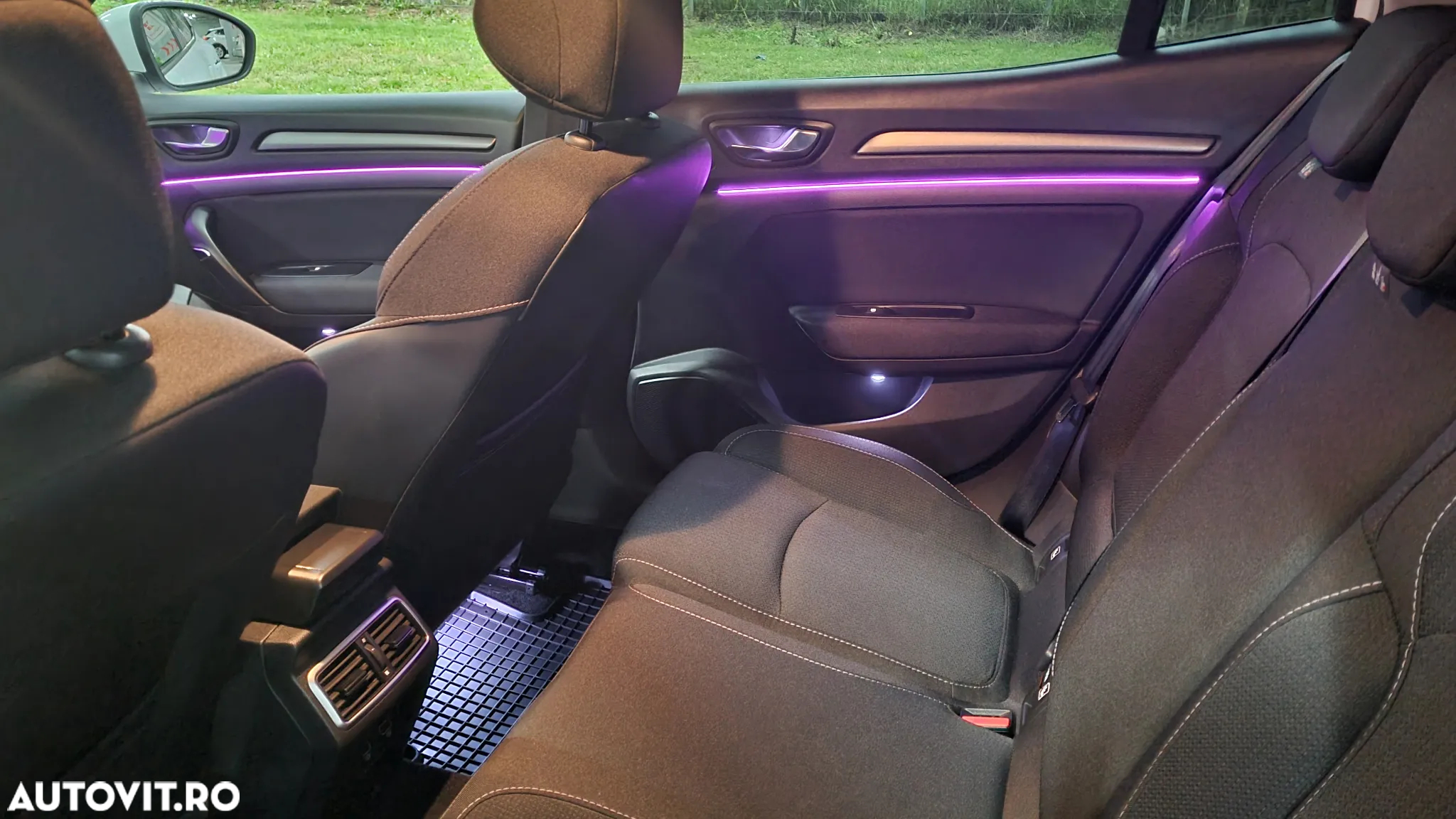 Renault Megane - 18