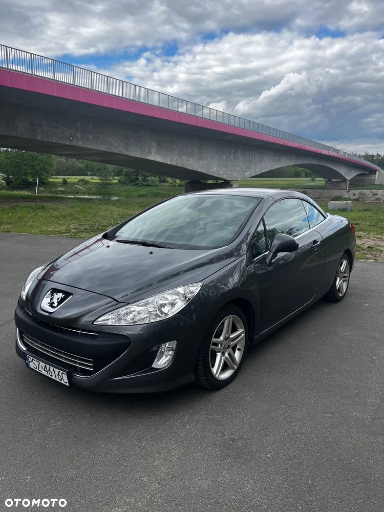 Peugeot 308 CC 2.0 HDi Sport Pack - 12