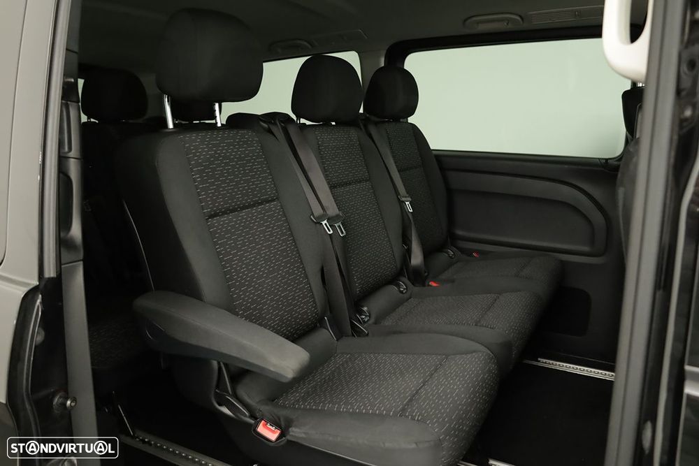 Mercedes-Benz Vito Tourer Longa Aut. SELECT - 19