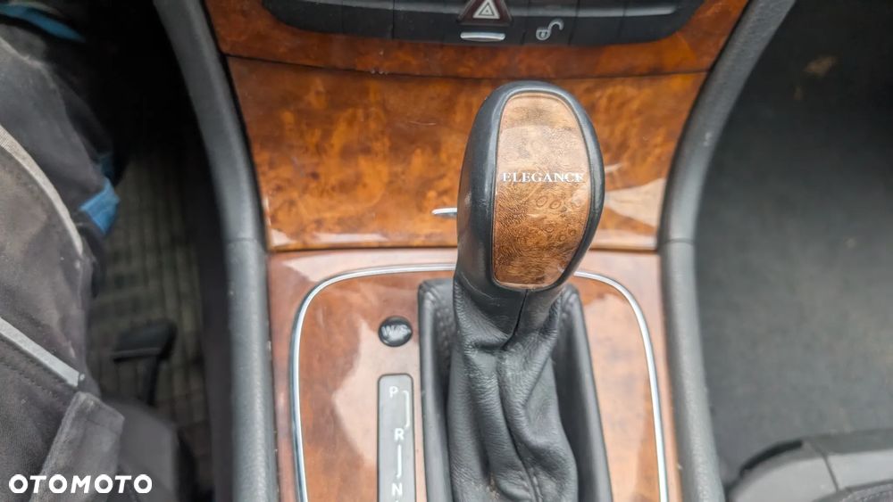 Mercedes-Benz Klasa E 200 Kompressor Automatik Elegance - 14