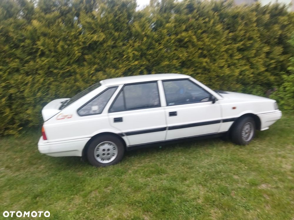 Polonez Caro - 11