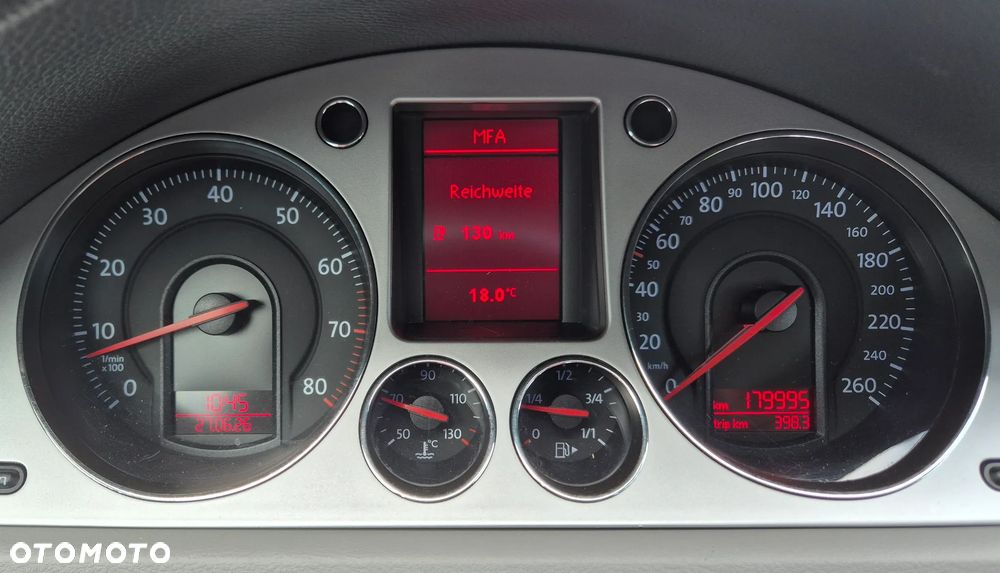 Volkswagen Passat 2.0 FSI Comfortline - 8