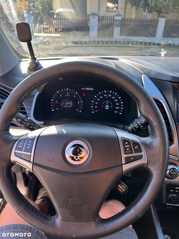 SsangYong/KGM Korando 2.0 E-XDi DPF 4WD Automatik Quartz - 6