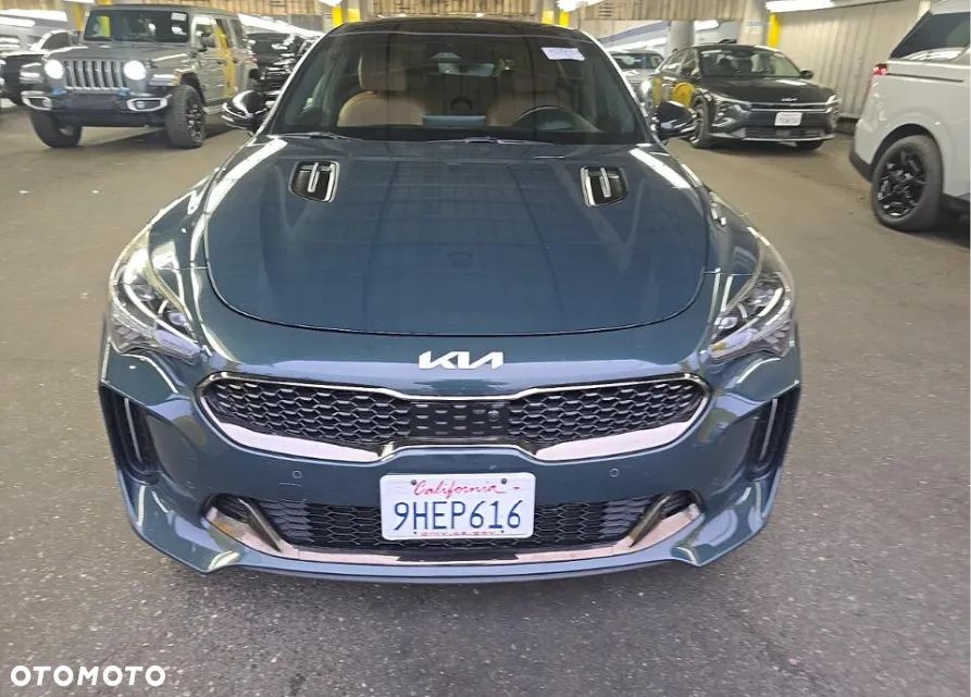 Kia Stinger 3.3 T-GDI V6 GT AWD - 2