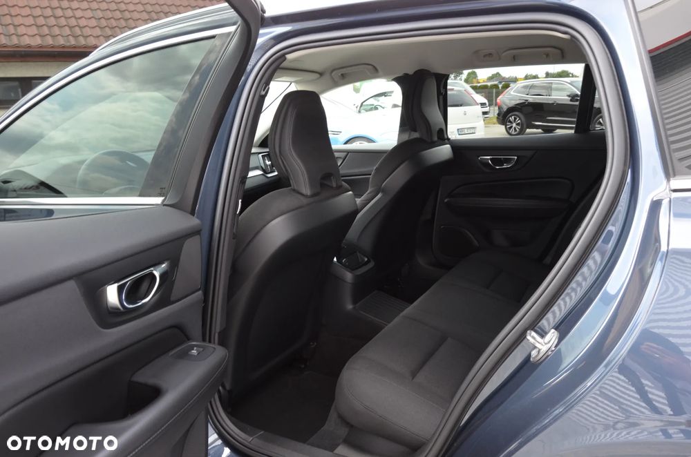 Volvo V60 T6 AWD Plug-In Hybrid Inscription Expression - 12