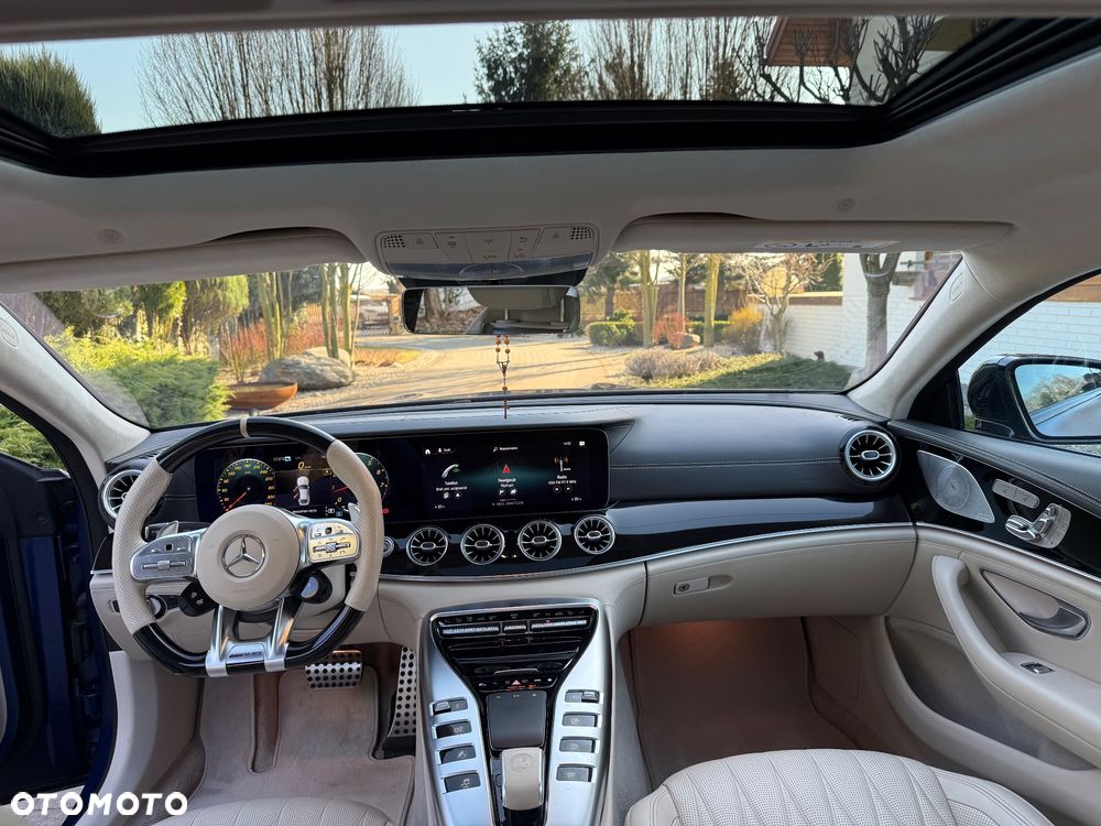 Mercedes-Benz AMG GT - 27