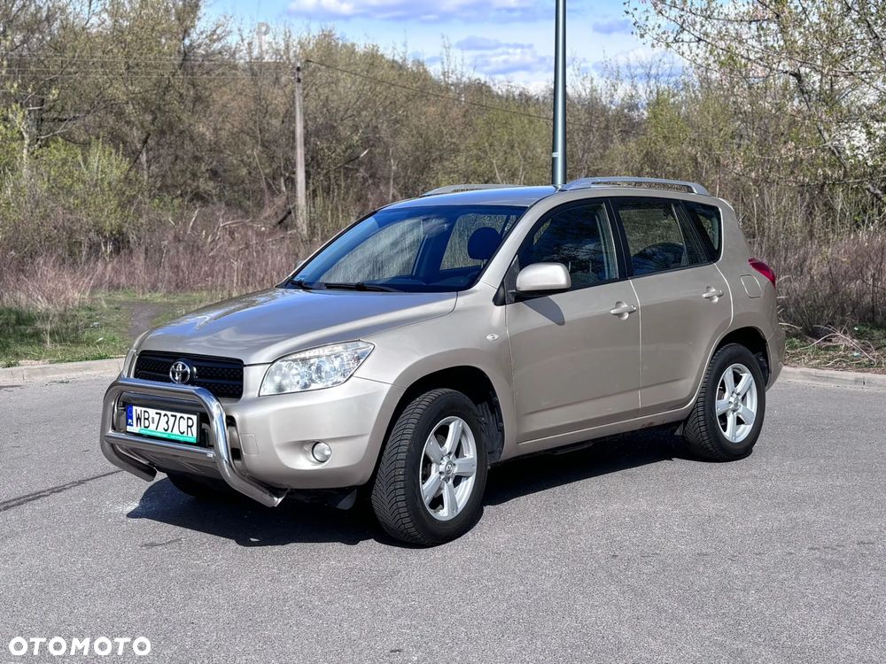 Toyota RAV4 2.0 VVT-i Sol - 4