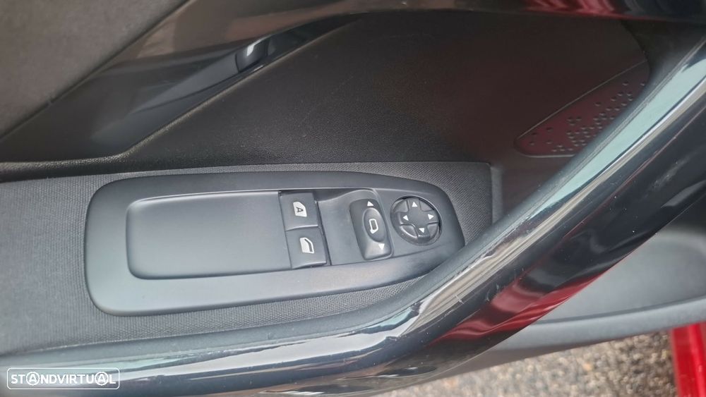 Peugeot 208 1.6 BlueHDi Active - 16
