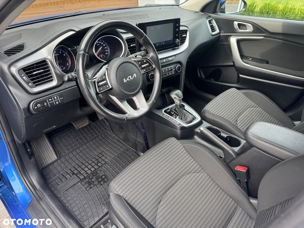 Kia Ceed 1.5 T-GDI L Business Line DCT - 16