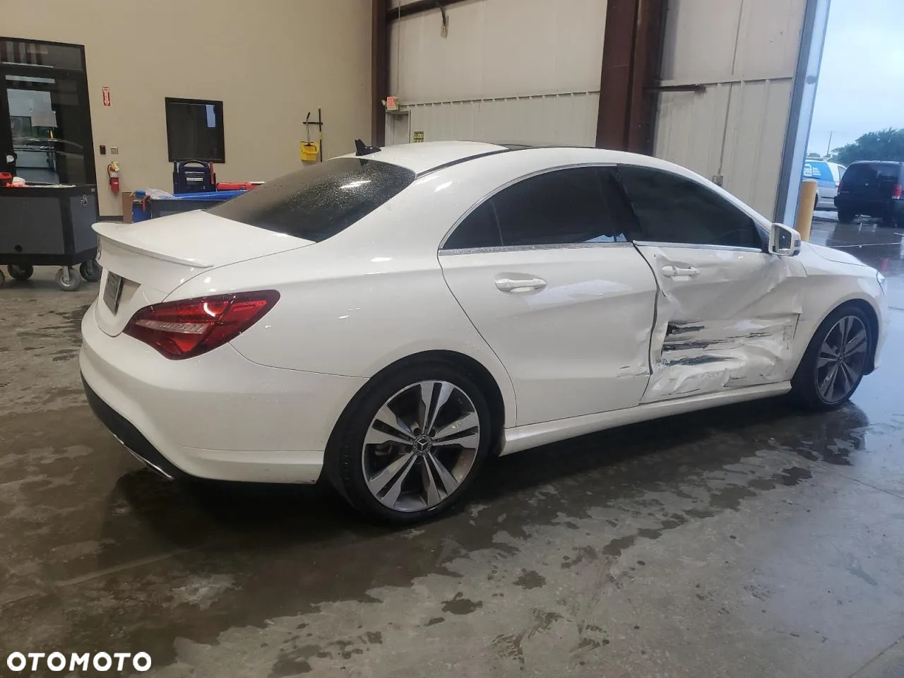 Mercedes-Benz CLA 250 4-Matic - 3