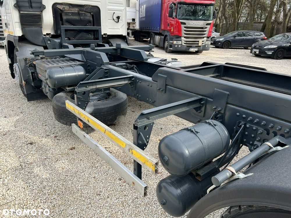 Volvo FM 330 E5 20.1t - 10