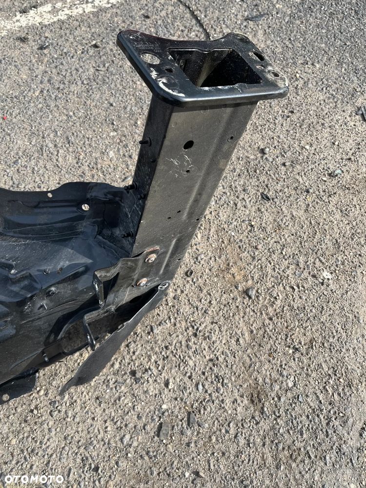 AUDI A4 B9 PODŁUŻNICA FARTUCH KIELICH LEWY PRZÓD A4 B9 8W - 3